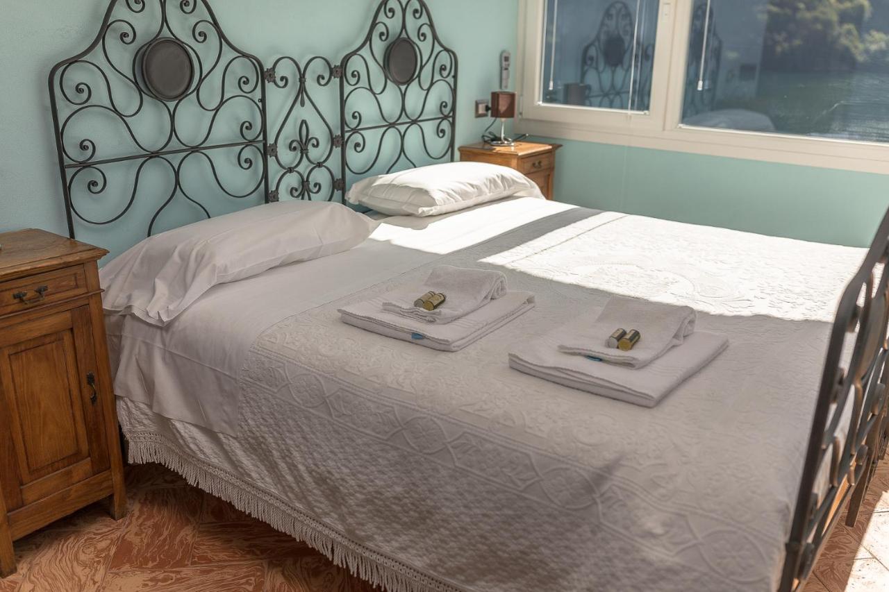 Albergo Diffuso Ca' Spiga Laglio Bagian luar foto