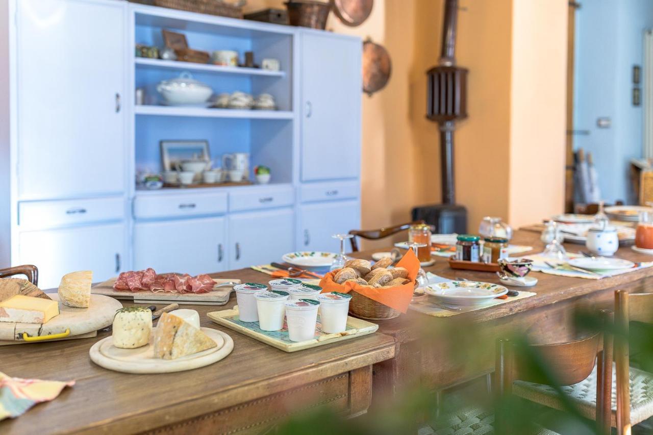 Albergo Diffuso Ca' Spiga Laglio Bagian luar foto